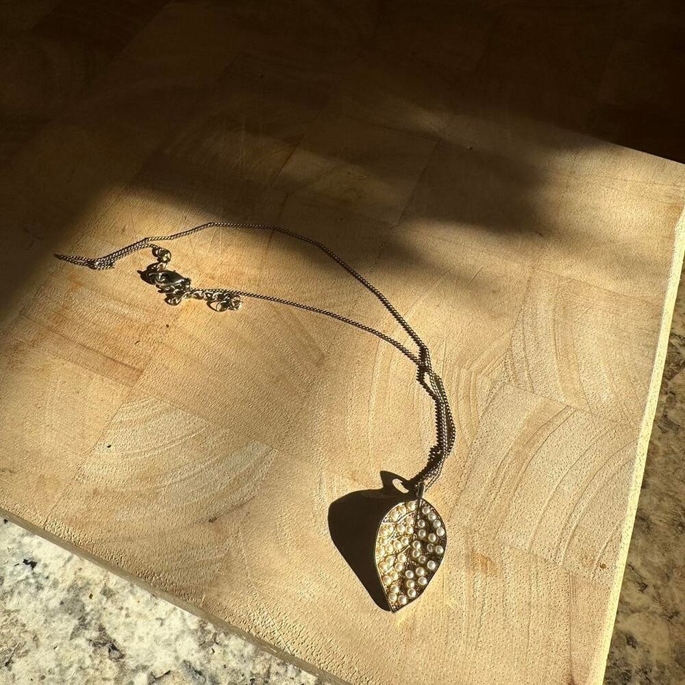 Necklace Gold Chain Pearl Leaf Pendant